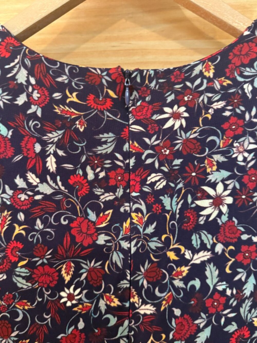 Farm Rio Chelsea Garden Floral Applique Long Sleeve Jersey Midi Dress size XS - Picture 11 of 13